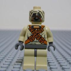 LEGO Minifigure -- Tusken Raider-Star Wars / Star Wars Episode 2 -- SW052 -- Creative Brick Builders